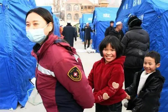 “甘心爱聆”在甘肃地震中大显身手